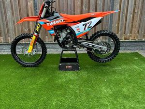 ② KTM SXF 350 2024