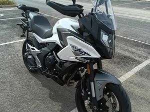 CF MOTO 700 MT - 2024 VIALONGA