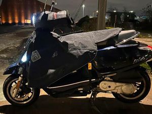② SCOOTER KYMCO LIKE 50 CC