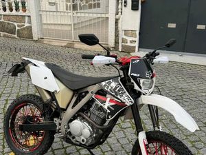 AJP PR3 125 CC CARTA DE CARRO PARANHOS