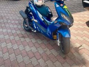 YAMAHA MAXSTER 150 MBK THUNDER
