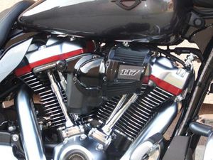 HARLEY-DAVIDSON FLHXSE CVO STREET GLIDE 5HD