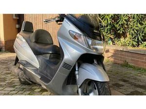 VENDO SUZUKI BURGMAN AN 250 (1998 - 01) USATA A MILANO (CODICE 9907683) - MOTO.IT