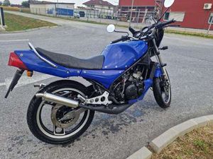 YAMAHA RD 350 YPVS 31K 2TAKT RAKETE NEU RESTAURIER