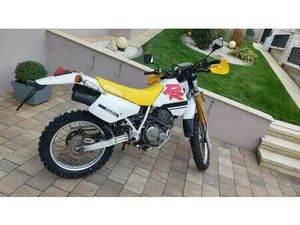 349 CCM, LEISTUNG 19,7 KW