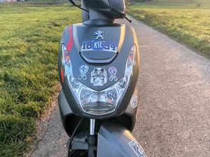 PEUGEOT KISBEE RS 50 2018