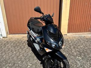 VERKAUFE PEUGEOT SPEEDFIGHT 1