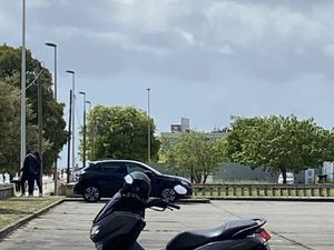 YAMAHA NMAX PARA VENDA CAMPOLIDE