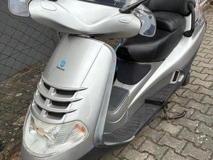 PIAGGIO SUPER HEXAGON GTX 125