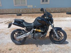 YAMAHA MT 03 -660 VENTOSA