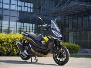 MGB SST 125 CC AUTOMATIC SCOOTER LEARNER LEGAL CITY COMMUTER EXCELLENT MPG