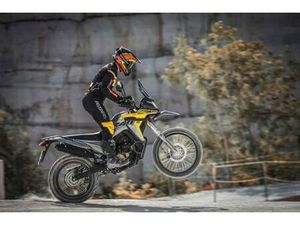 VOGE RALLY 300 ADVENTURE BIKE ALL TERRAIN MOTORCYCLE