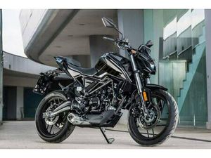 VOGE R 125 CC NAKED MOTORCYCLE