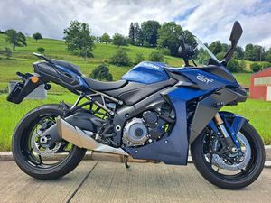 SUZUKI GSX-S 1000 GT