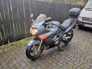 MOTOCYKL SPORTOWO -TURYSTYCZNY SUZUKI GSX 750F DUKLA
