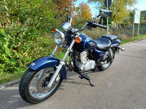 SUZUKI MARAUDER 125 CCM CHOPPER OPTIK WENIG KM TOP GEPFLEGT