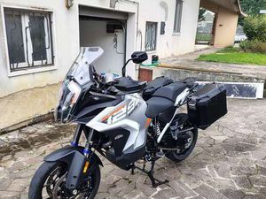 KTM 1290 SUPER ADVENTURE S BIANCO