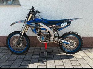 YAMAHA YZ450F MOTOCROSS