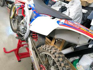 HONDA CRF 250 CROSS