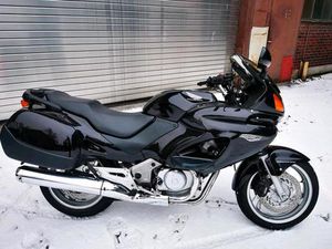 HONDA DEAUVILLE 650 AUS 1.HD ORIG. 16.075 KM UNFALLFREI!