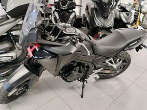 HONDA NX 500 NEUF.1 KM,ROT U.SCHWARZ VORRÄTIG,EURO5+