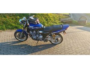 YAMAHA XJR 1300 RP02