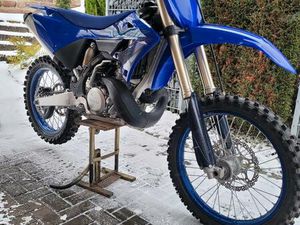 YAMAHA YZ 250