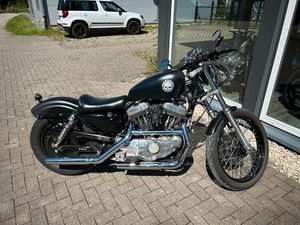 HARLEY-DAVIDSON SPORTSTER 1200 CUSTOM
