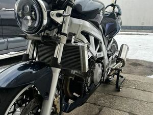 SUZUKI SV