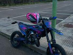 HUSQVARNA TC 125 MOTARD