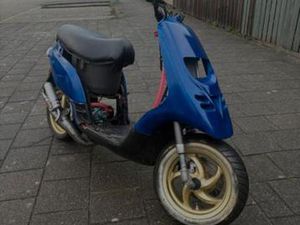 TYPHOON 70CC LC DD BROM — SCOOTERS | PIAGGIO — MARKTPLAATS