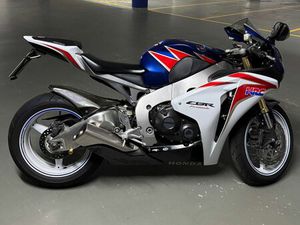 HONDA CBR 1000 RR FIREBLADE SC59