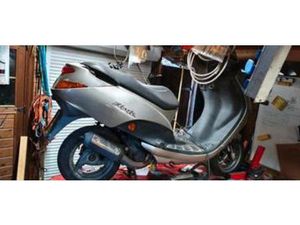 PEUGEOT ELYSEO 50 — SCOOTERS | PEUGEOT — MARKTPLAATS