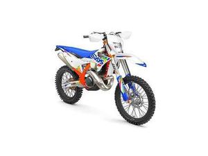 300 EXC SIX DAYS MODELL 2026