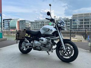BMW R1150R