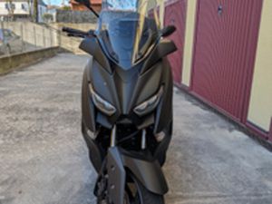 YAMAHA X MAX 300 IRON MAX