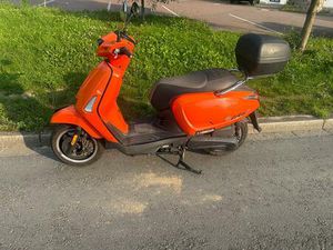 KYMCO LIKE 125 S AUS 1.HAND NUR 2160 KM TÜV 01.2028