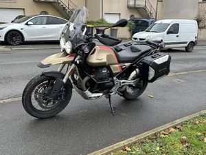 MOTO GUZZI V85TT TRAVEL