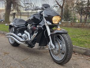 SUZUKI BOULEVARD М 109 R →