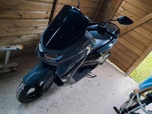 ② YAMAHA NMAX, COMME NEUVE!