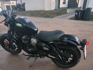 HYOSUNG GV 125 S IM HARLEY-STIL ***HOHER SPAßFAKTOR***