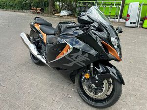 SUZUKI GSX-R 1300 HAYABUSA.