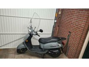 SYM FIDDLE II E5 INJECTIE 45 KM 2023 — SCOOTERS | SYM — MARKTPLAATS