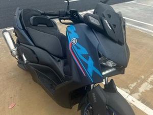 YAMAHA - XMAX 125 CC