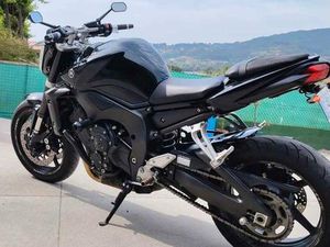 YAMAHA - FZ1
