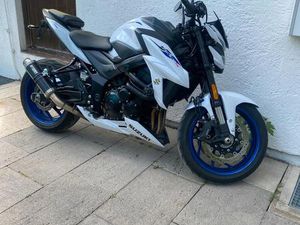 SUZUKI GSXS 750 / TAUSCH SUPERMOTO