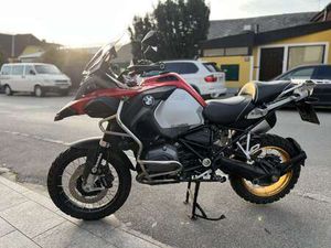 BMW R 1200 GS ADVENTURE TOURER ROT