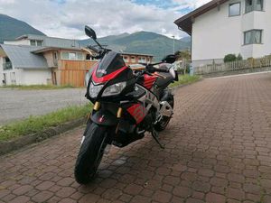 APRILIA TUONO V4 1100RR
