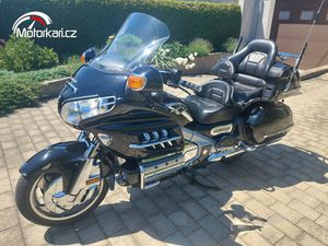 HONDA GL1800 GOLDWING