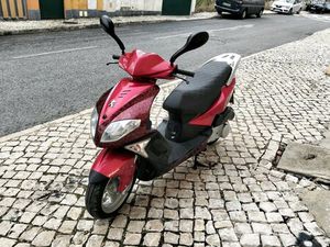 PEUGEOT SUM UP 125 CC 2009